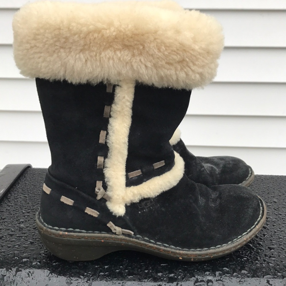 Ugg black suede boots with sheepskin lining